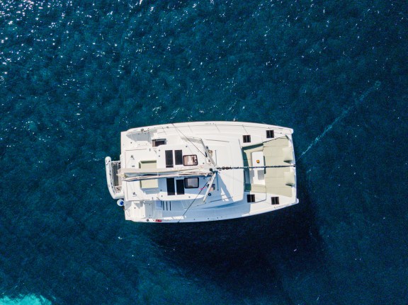 Image of Grand Azure yacht #3