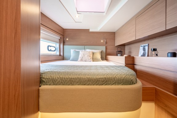 Image of Grand Azure yacht #16