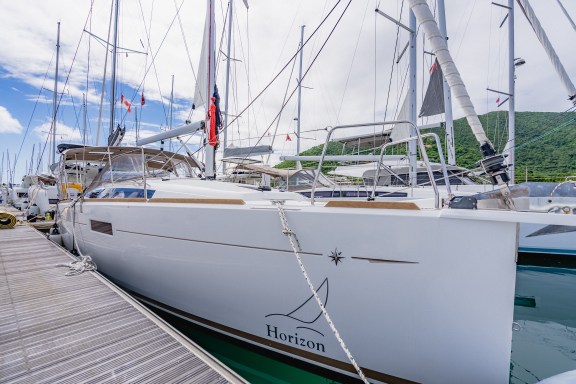 Image of Minx yacht #14