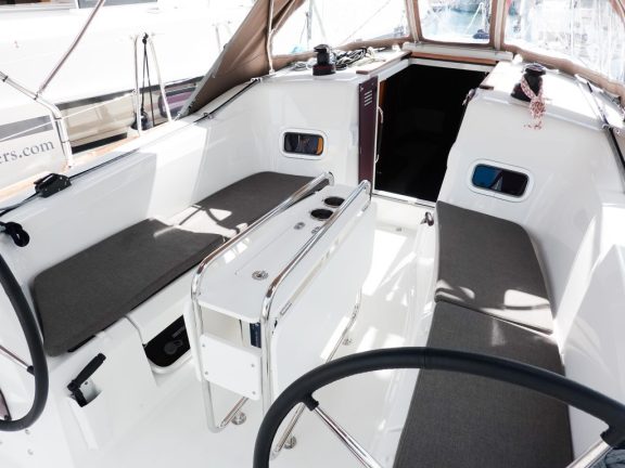 Image of Minx yacht #11