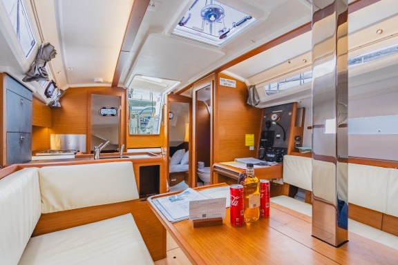 Image of Minx yacht #21