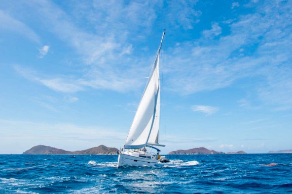 Image of Jitterbug yacht #3