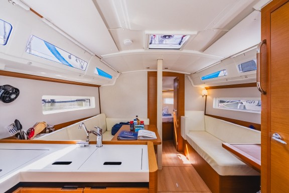 Image of Calypso Express yacht #17