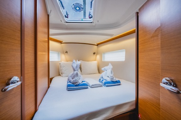 Image of Calypso Express yacht #25