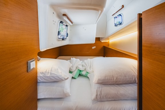 Image of Calypso Express yacht #26