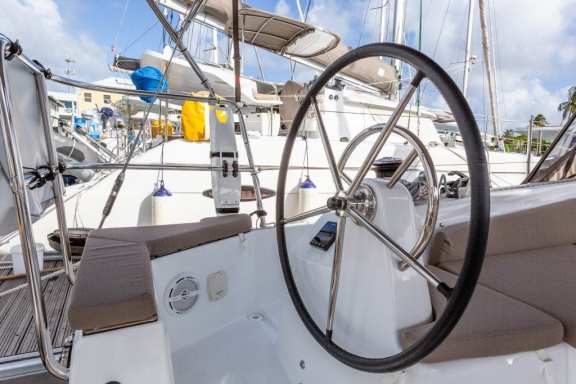 Image of Tola Sunrise yacht #7