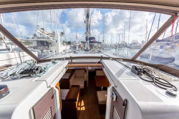 Image of Tola Sunrise yacht #8