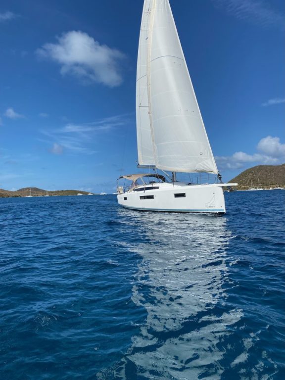 Image of Tola Sunrise yacht #13