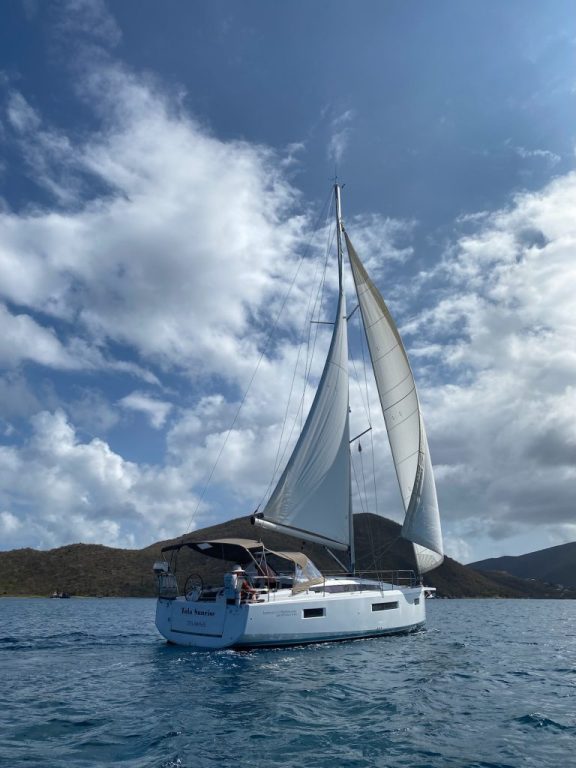 Image of Tola Sunrise yacht #14