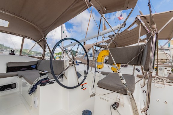 Image of Rhythm & Blues yacht #5