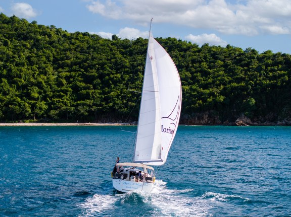 Image of Rhythm & Blues yacht #9