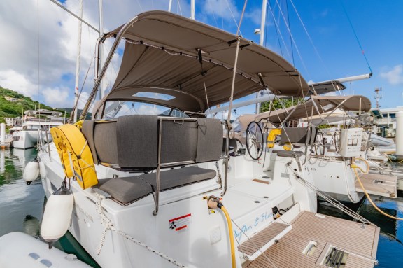 Image of Rhythm & Blues yacht #13