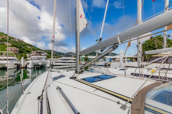 Image of Rhythm & Blues yacht #14