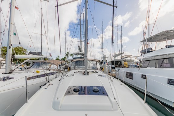 Image of Rhythm & Blues yacht #15
