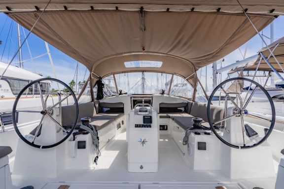 Image of Air Guitar yacht #4