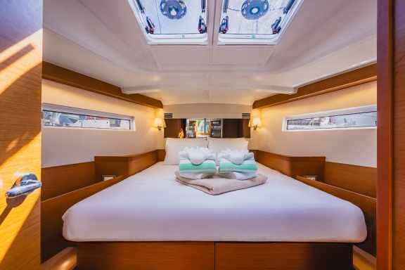 Image of Air Guitar yacht #26