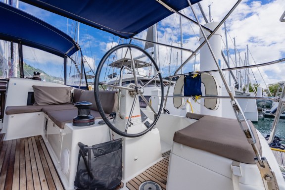 Image of Hakuna Matata IV yacht #5