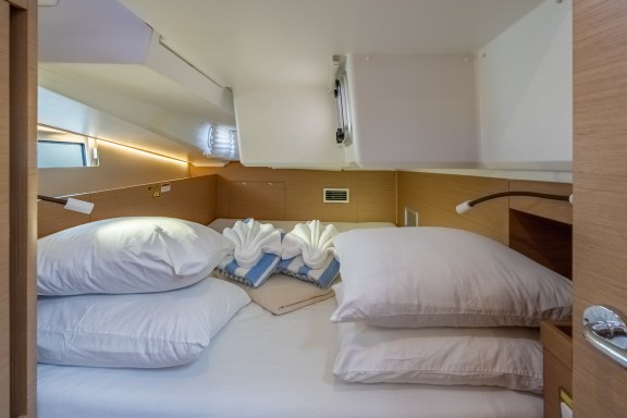 Image of After Physics yacht #29