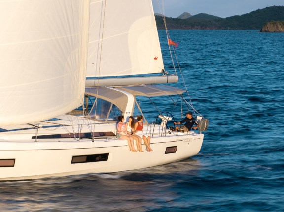 Image of Sunday Girl yacht #36