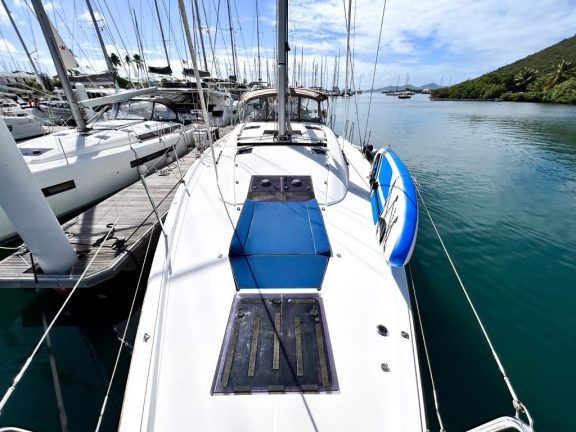 Image of Paradise Found yacht #12