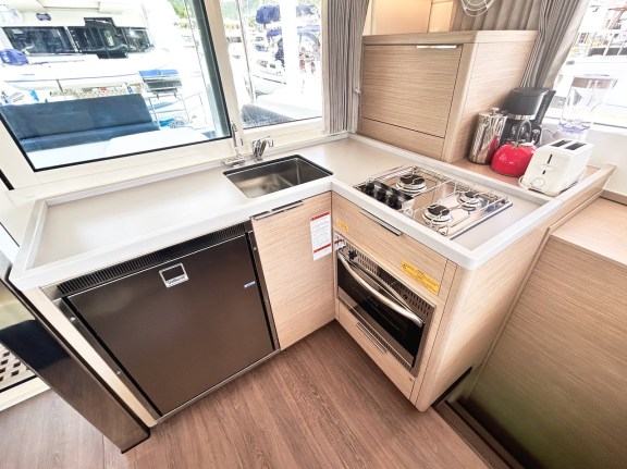 Image of Cloudwalker yacht #22