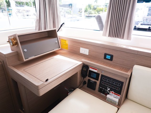 Image of Cloudwalker yacht #23