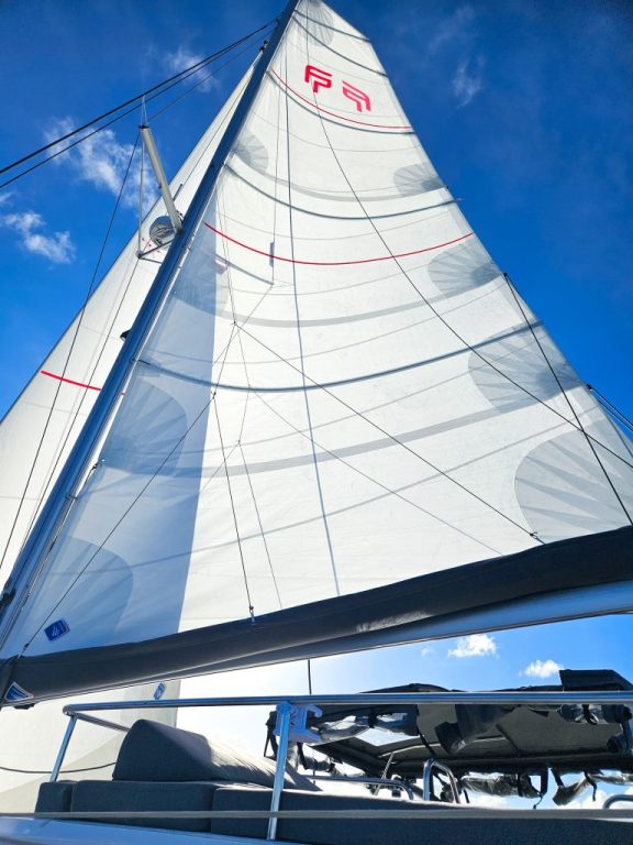 Image of Pizza My Heart yacht #3