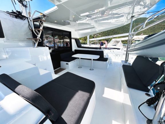 Image of Wanderlust yacht #8