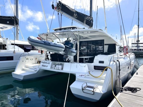 Image of Wanderlust yacht #11