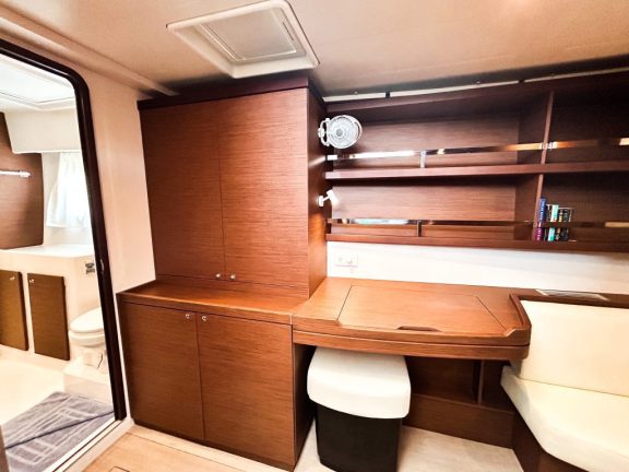 Image of Wanderlust yacht #18