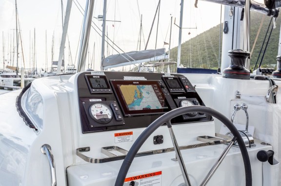 Image of Arctic Fantasy II yacht #15