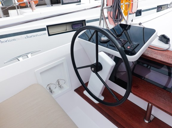 Image of Duality II yacht #16