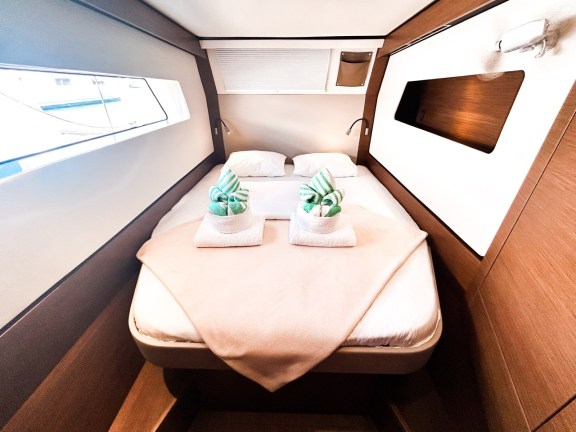 Image of Duality II yacht #27