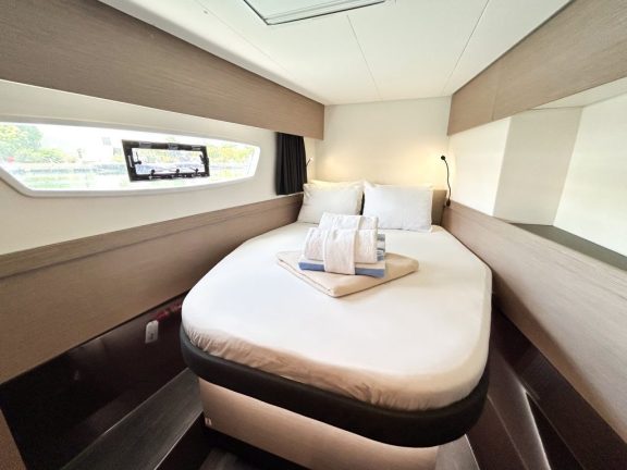 Image of Detour yacht #37