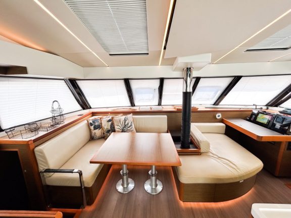 Image of Luna yacht #28