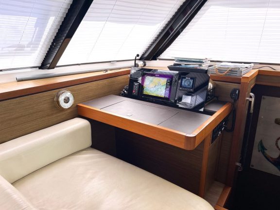 Image of Luna yacht #31