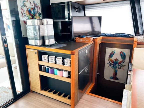 Image of Luna yacht #32