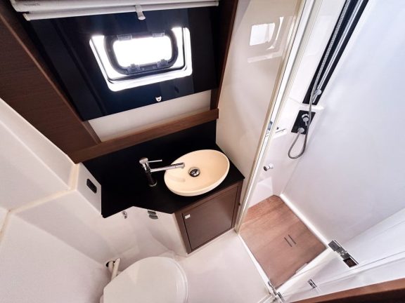 Image of Luna yacht #45