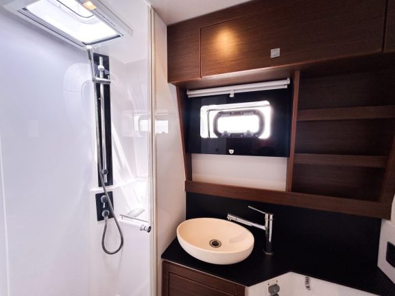 Image of Luna yacht #46