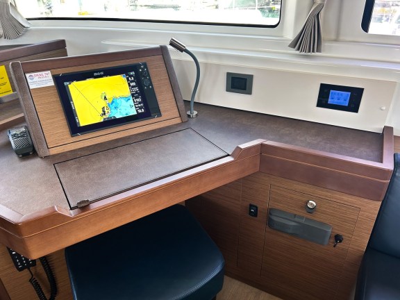 Image of Clearlake III yacht #20