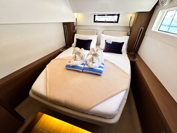 Image of Clearlake III yacht #21