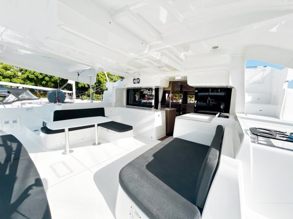 Image of Island Tonic yacht #15