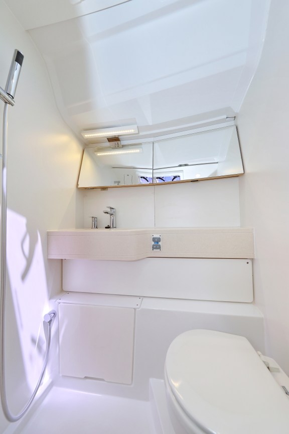 Image of D44-04 yacht #36