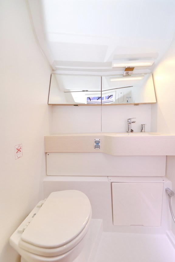 Image of D44-04 yacht #30