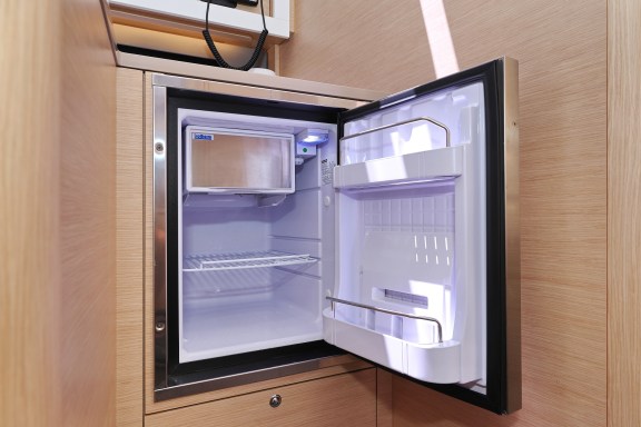 Image of D44-04 yacht #38