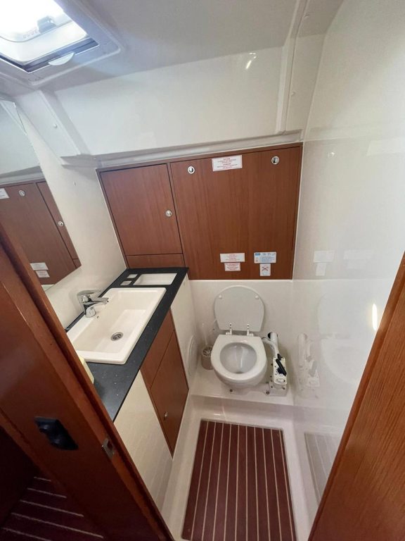 Image of Easy Eleven yacht #15