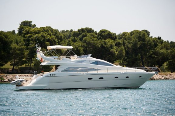 Image of Senza Parole yacht #7