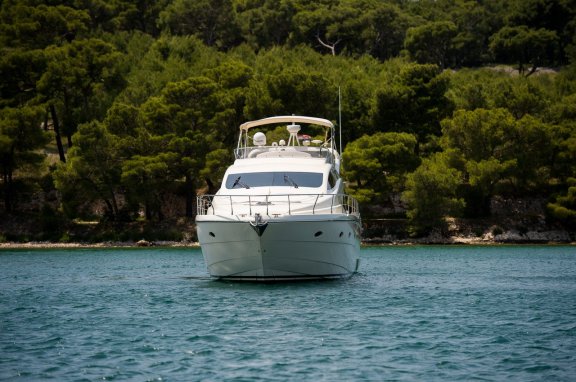 Image of Senza Parole yacht #8