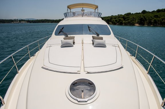 Image of Senza Parole yacht #11