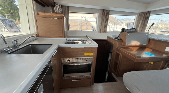 Image of Victor yacht #11